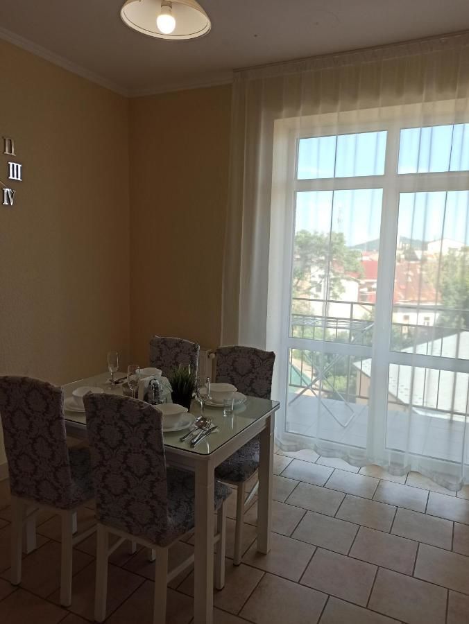 Апартаменты Elite Lux Apartment with balcony Мукачево-21
